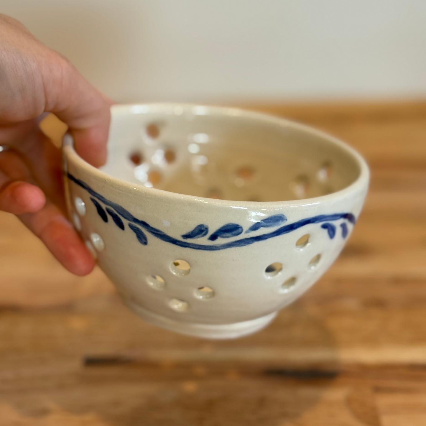 Blue leaf berry bowl