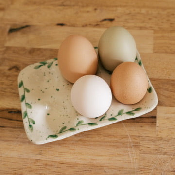 Spring Leaf Half Dozen Egg Tray