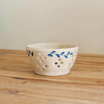 Blue Leaf Berry Bowl