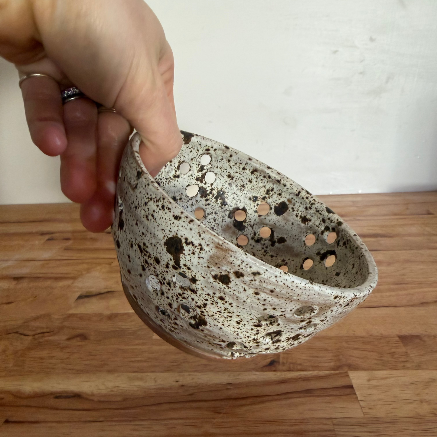 Winterwood berry bowl