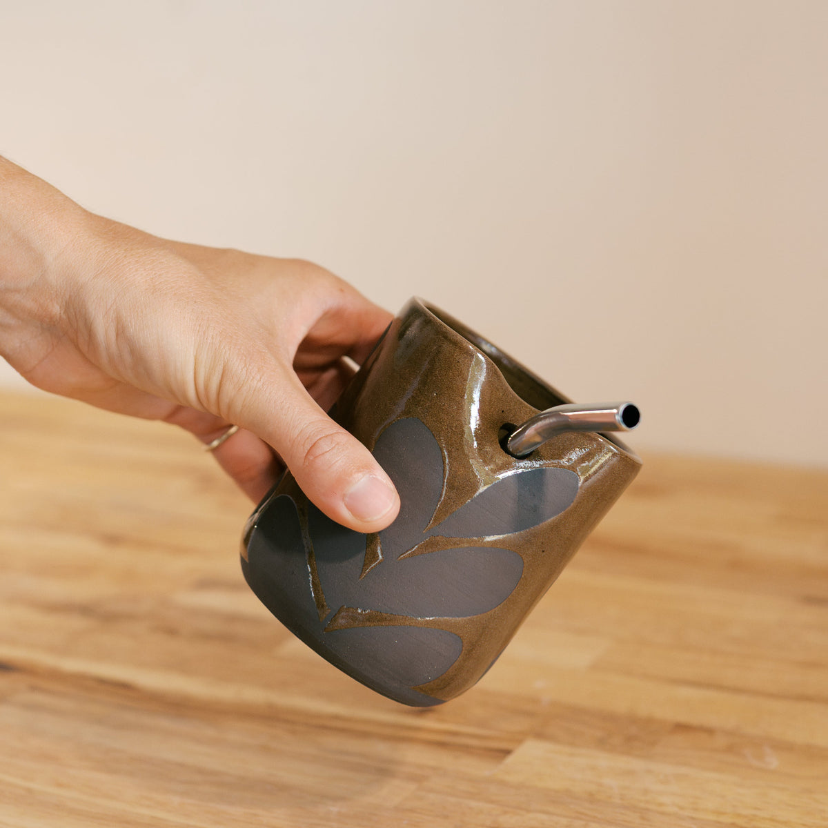 Brown Leaf Straw Cup