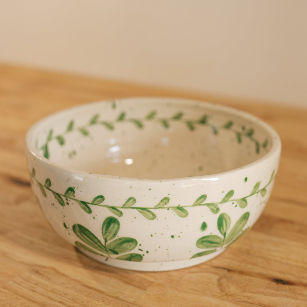 Green Leaf Serving Bowl