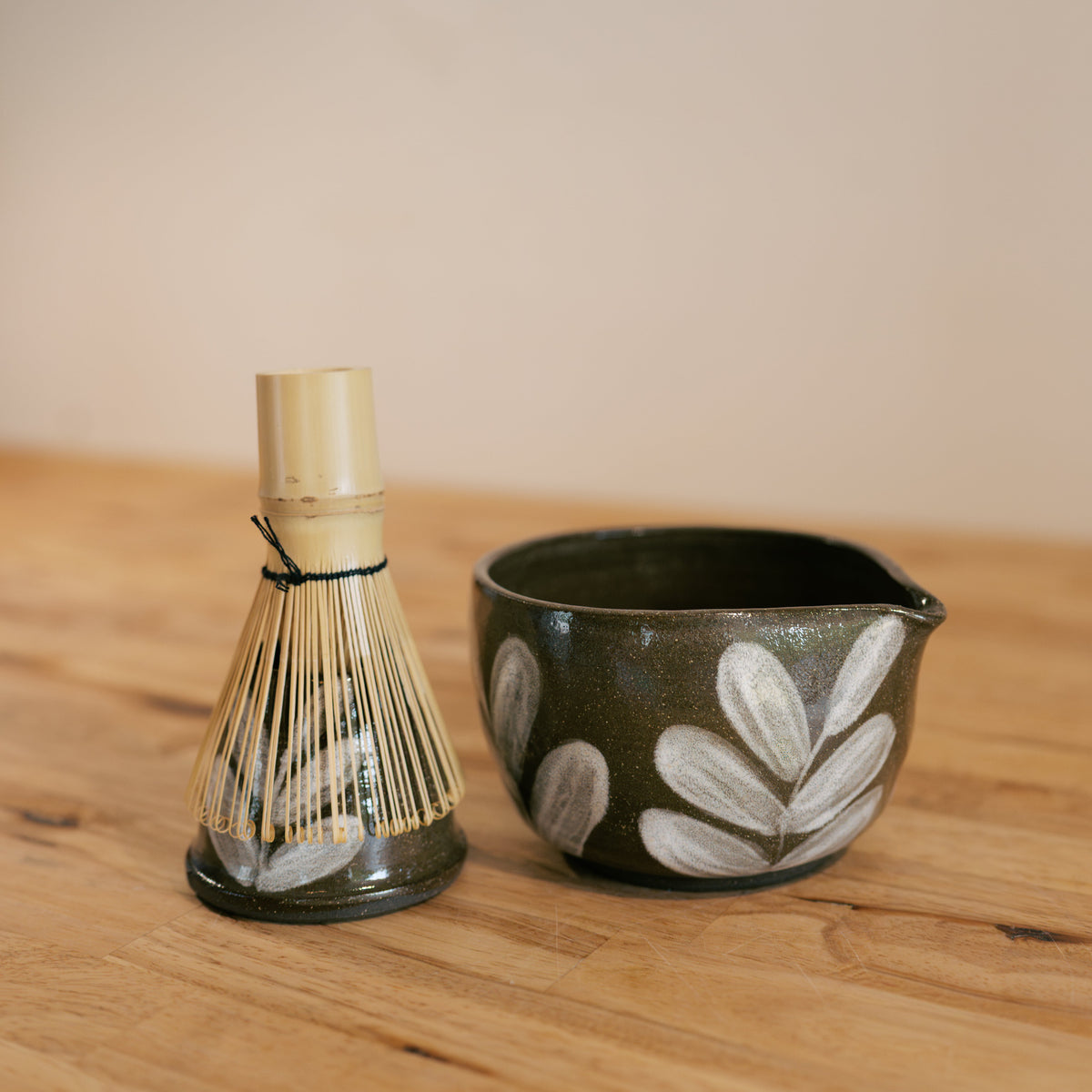Brown and White Matcha Set