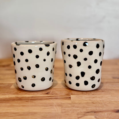 Dimple dot cup