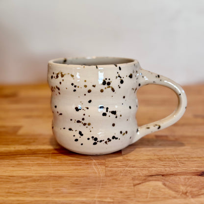Bubble splatter mug