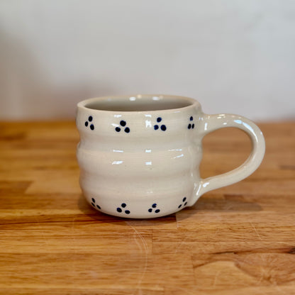 Bubble dot mug