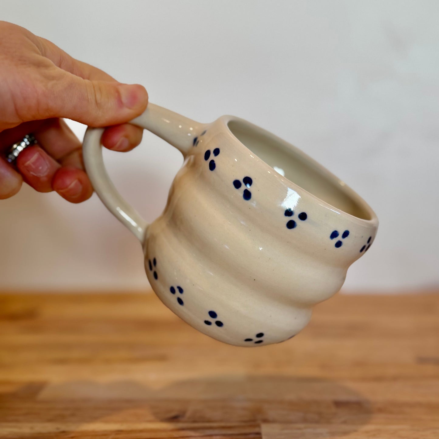Bubble dot mug