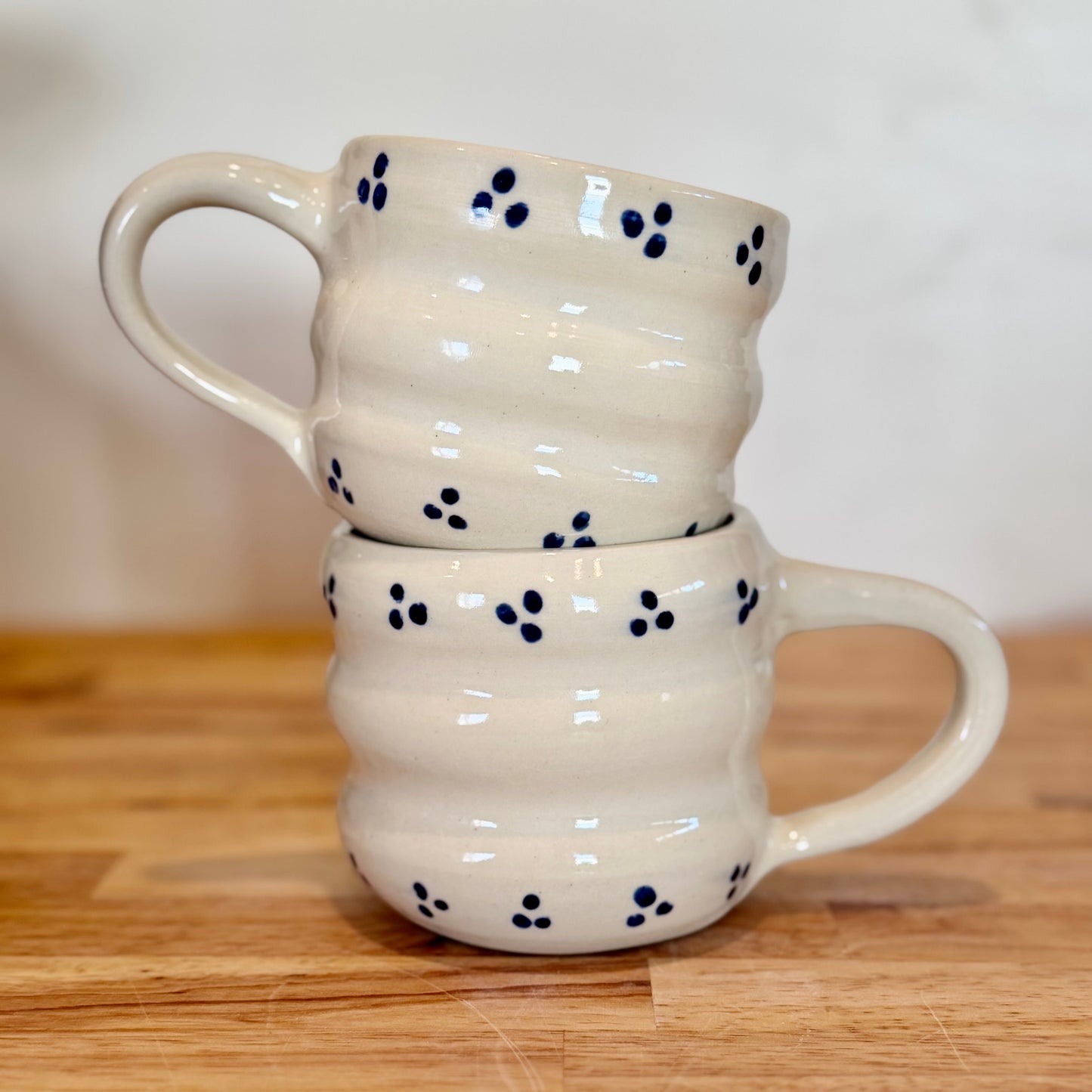 Bubble dot mug