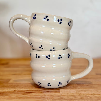 Bubble dot mug