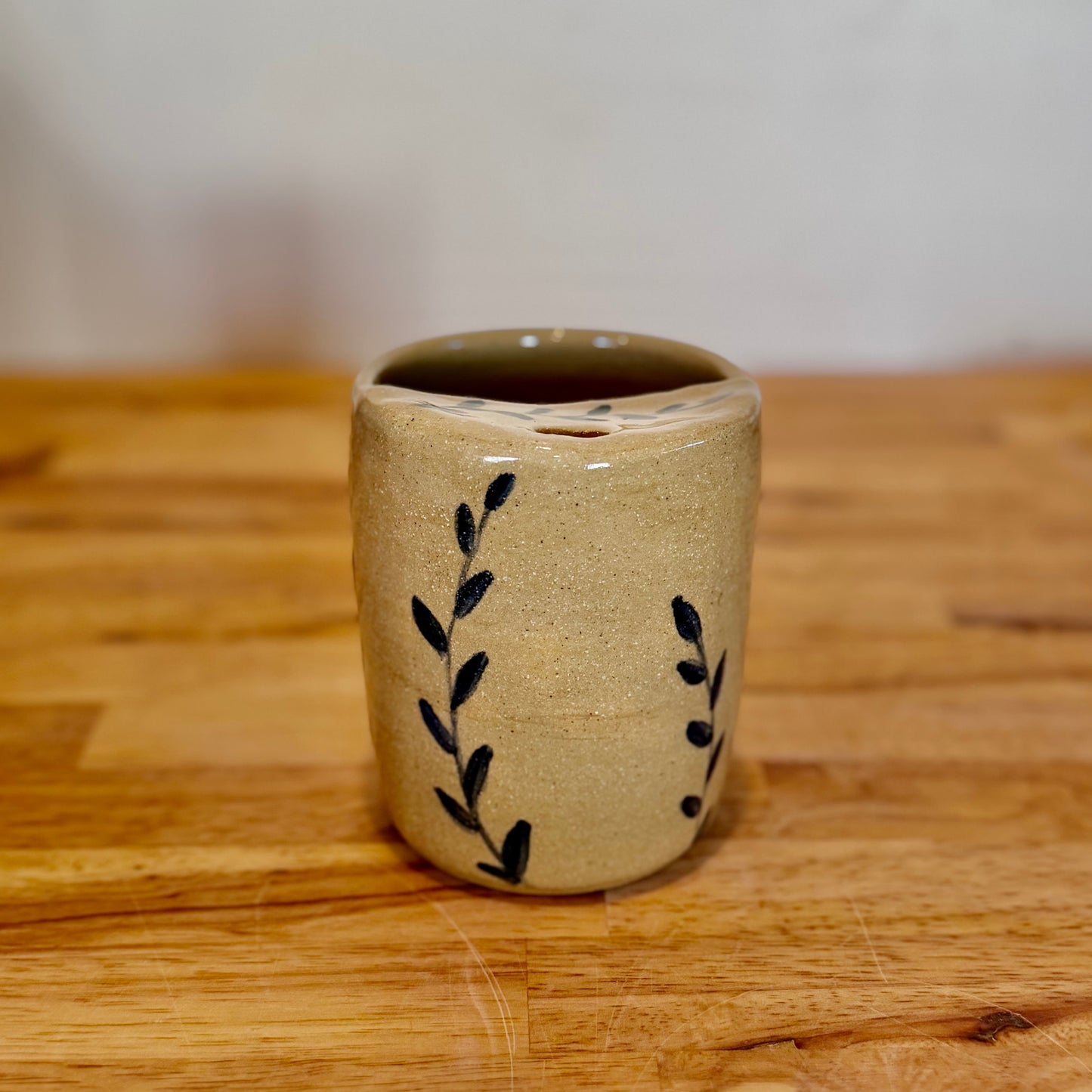 Blue leaf travel mug