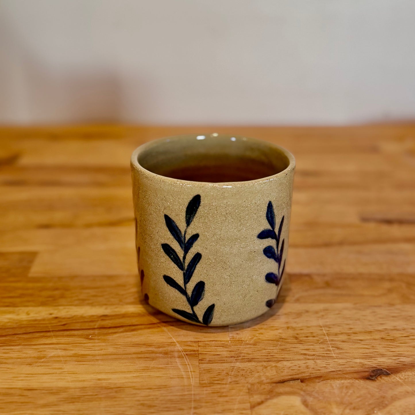 Blue leaf cup
